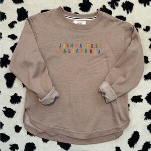 Joshua Tree Embroidered Crewneck Sweatshirt NWOT Size Medium